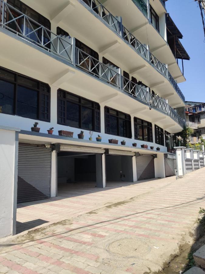 Hadimba Way Manali - Top Rated And Most Awarded Property In Manali !! Balcony Rooms Bagian luar foto