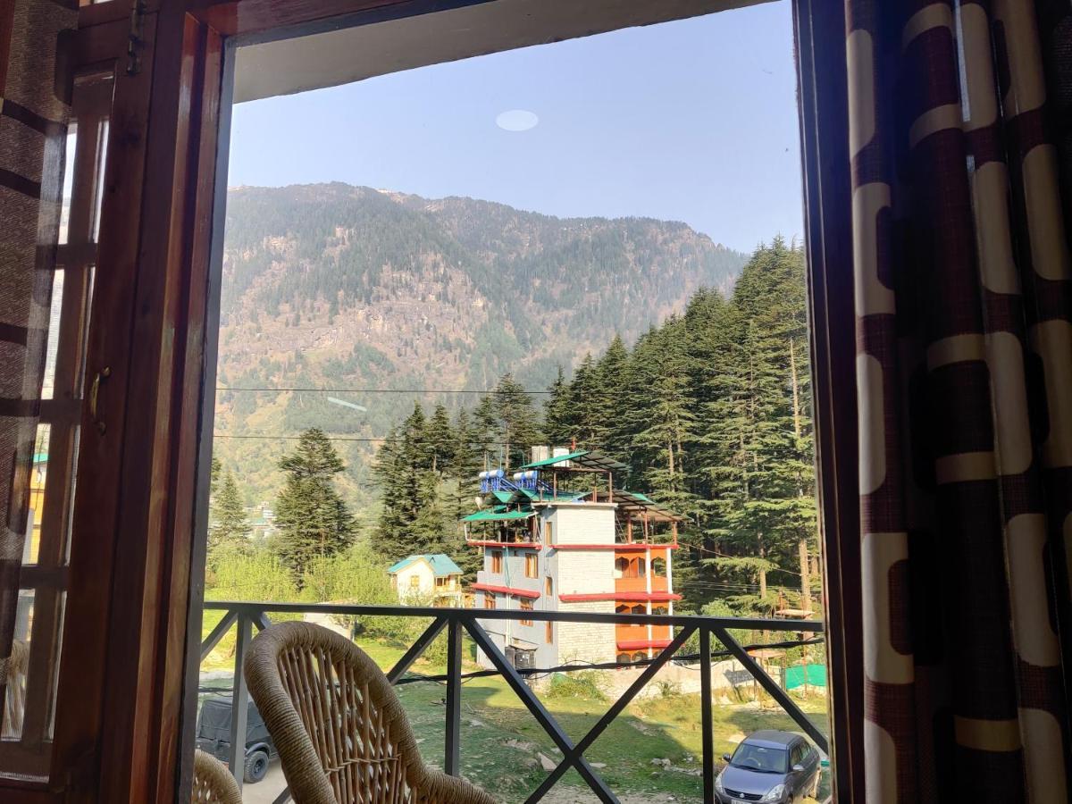 Hadimba Way Manali - Top Rated And Most Awarded Property In Manali !! Balcony Rooms Bagian luar foto