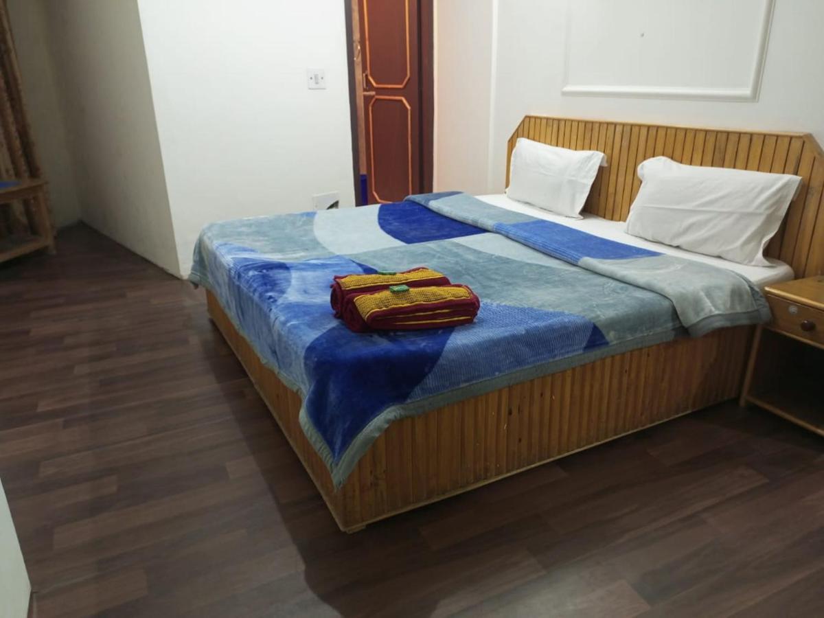 Hadimba Way Manali - Top Rated And Most Awarded Property In Manali !! Balcony Rooms Bagian luar foto