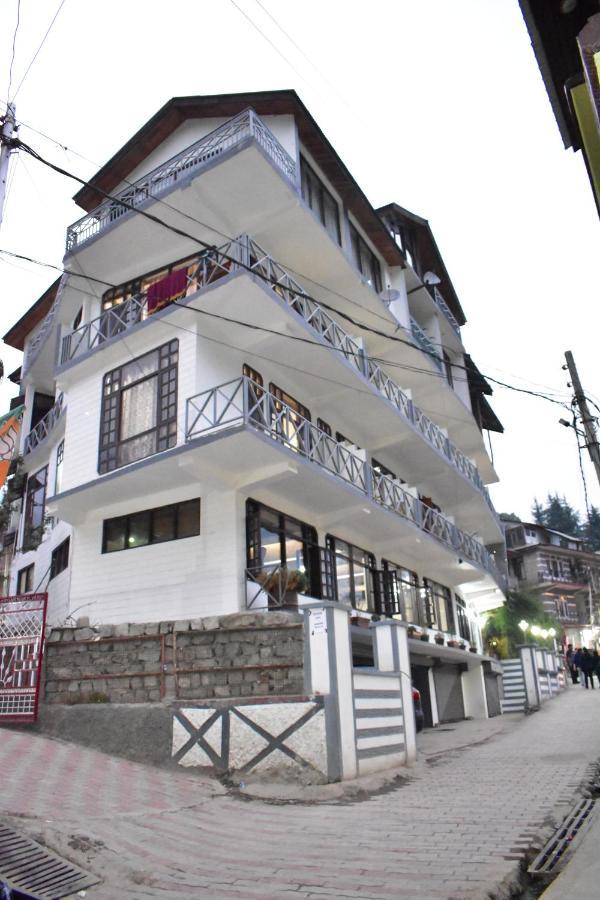 Hadimba Way Manali - Top Rated And Most Awarded Property In Manali !! Balcony Rooms Bagian luar foto