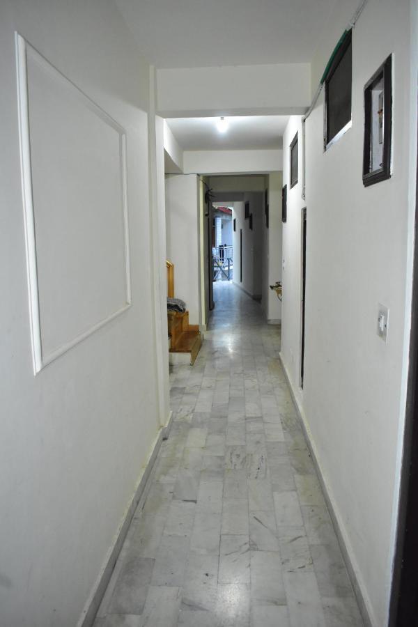 Hadimba Way Manali - Top Rated And Most Awarded Property In Manali !! Balcony Rooms Bagian luar foto