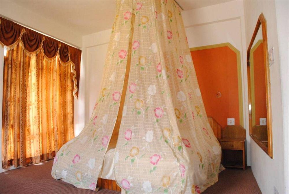 Hadimba Way Manali - Top Rated And Most Awarded Property In Manali !! Balcony Rooms Bagian luar foto
