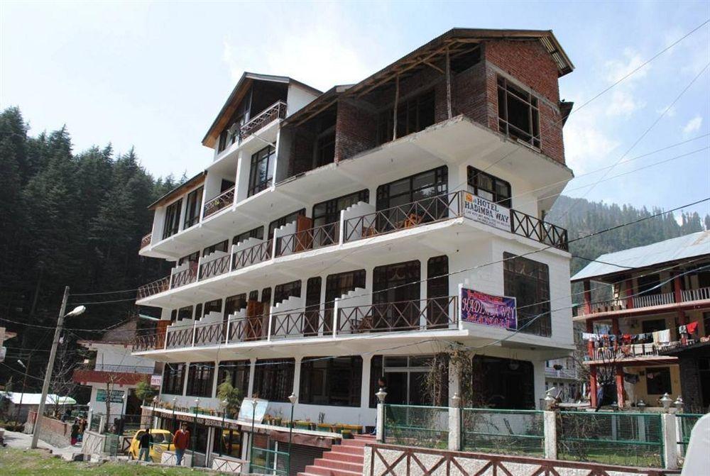 Hadimba Way Manali - Top Rated And Most Awarded Property In Manali !! Balcony Rooms Bagian luar foto