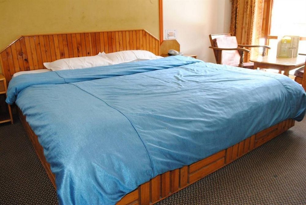 Hadimba Way Manali - Top Rated And Most Awarded Property In Manali !! Balcony Rooms Bagian luar foto